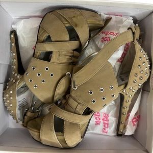 Not Rated | Tough Cookie | Grommets & Studs Strappy Platform Sandals | 7.5